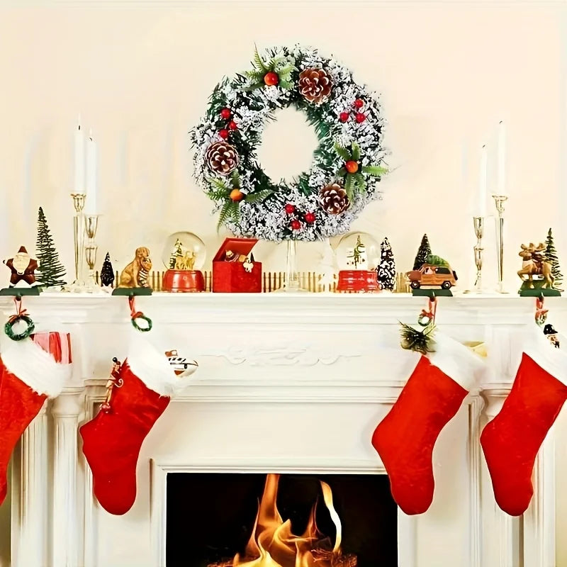 Classic Christmas wreath, holiday wreath, handmade Christmas tree decoration, simulated mushroom red fruit wreath